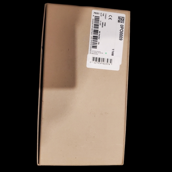 PERSOL X JW ANDERSON Cat Eye Sunglasses in Pink and Blue - Picture 4 of 12